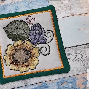 SUNFLOWER EMBROIDERY Mug Rug - Fits a 5x7" Hoop - Machine Embroidery Designs