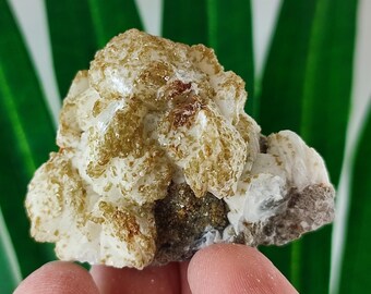 Quartz With Iron Oxide, Quartz Crystal, Mineral, Natural Crystal