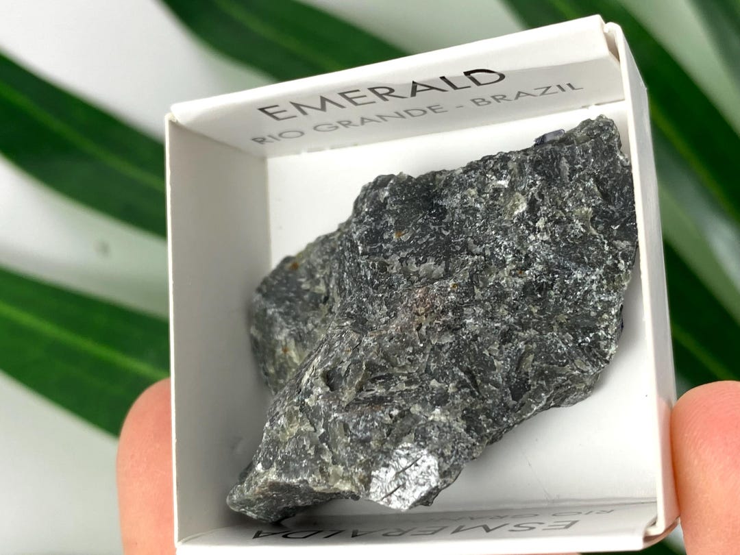 Emerald From Rio Grande, Brazil – Beryl Crystal,mineral Specimens/ Box ...