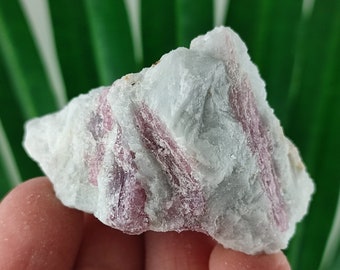 Natural Pink Tourmaline from Brazil,Pink Tourmaline Crystal,Natural Crystal,Natural Tourmaline,Mineral Special,Chunk,Pink Crystal,