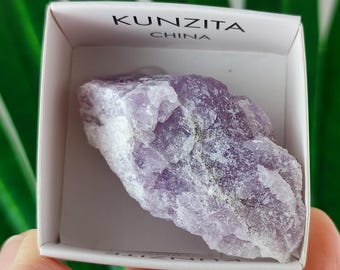 Beautiful Kunzite Crystal from China Natural Raw Pink,Mineralcollection Spodumene,Pink Crystal, Kunzite Mineral,Kunzite Stone,Gemstone,N106