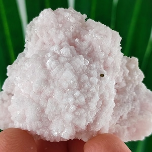 A very nice Mangano Calcite  from Krushev dol mine,Madan ore field,Rhodope Mts,Smolyan Oblast,Bulgaria,Minerals,Gemstone,N8