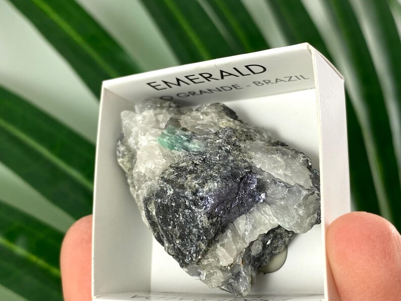 Emerald From Rio Grande, Brazil – Beryl Crystal,mineral Specimens/ Box ...