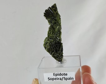 Very nice Epidote from Sopeira,Spain,Mineral,Specimen,Crystal Mineral,Collection,Collectibles,Home Decor, Epidote Crystal, Epidote Specimen,