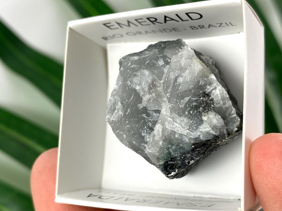Emerald From Rio Grande, Brazil – Beryl Crystal,mineral Specimens/ Box ...