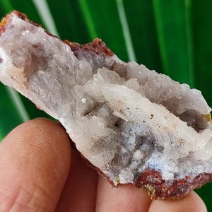 Chalcedony from Morocco,Morocco Minerals and Crystals,Vanadinite Crystal, color,Cluster Vanadinite,Crystal,Christmas Gifts,Original