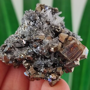 Quartz with Iridescent Pyrite,Sphalerite,Quartz from Krushev dol mine Madan ore field,Rhodope Mts,Smolyan Oblast,Bulgaria,Minerals,Gem,N18
