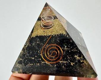 ハムサ✧ピラミッド✧オルゴナイト6♥専用 オルゴナイトピラミッド (6 x 6 cm) クォーツ、ハンドメイドスパイラル