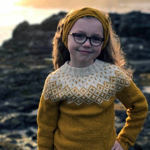 Bohéme sweater for kids knitting pattern, PDF pattern, instant download, sizes 4 - 10 years
