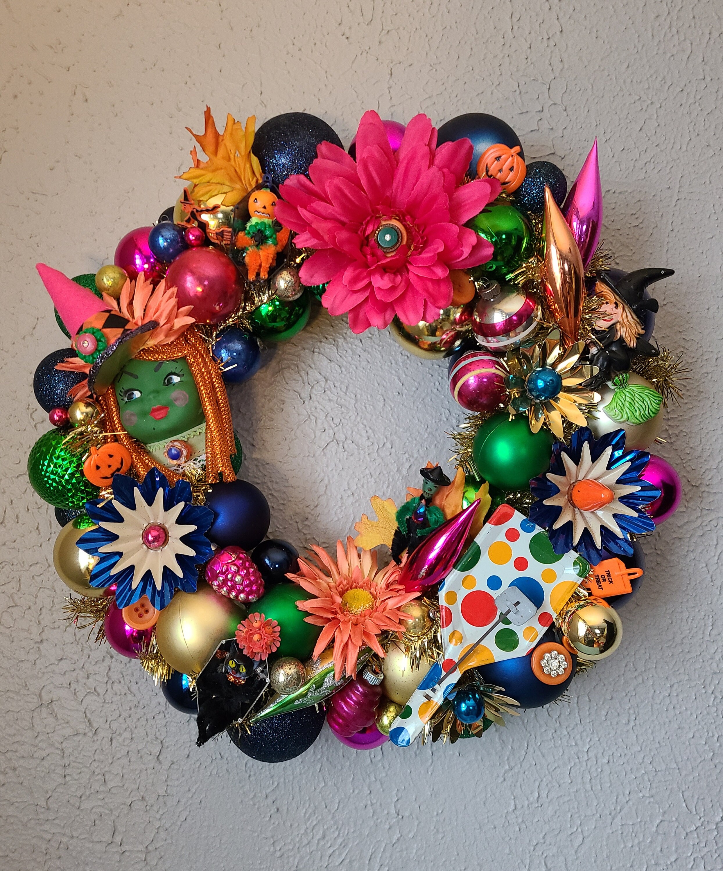 Vintage Retro Kitschy Witchy Halloween Wreath Blue Pink Orange Etsy