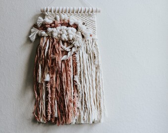 Ara || Woven Wall Hanging | Weaving | Fiber Art | Tapestry | Wall Decor