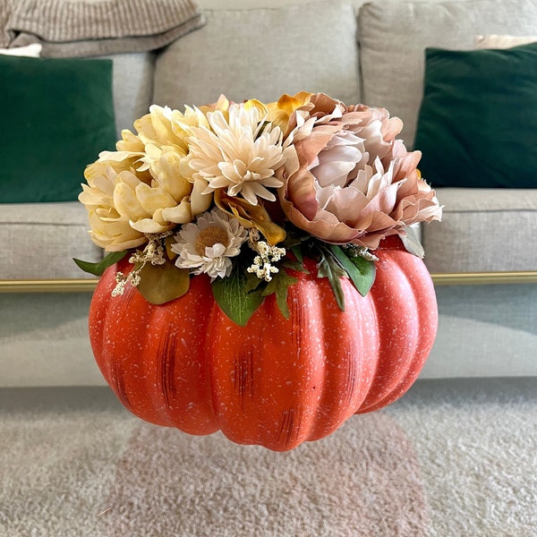 Fall Pumpkin with Flowers, Flower Pumpkin, Fall Centerpiece, Thanksgiving Pumpkin Decoration, Fall Table Centerpiece, Pumpkin Centerpiece