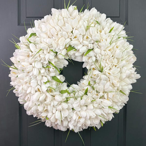 Spring Summer Front Door Tulip Wreath, Bridal Shower Wreath, White Wedding Entry Door Hanger, Easter Porch Wreath, Modern Year Round Wreath