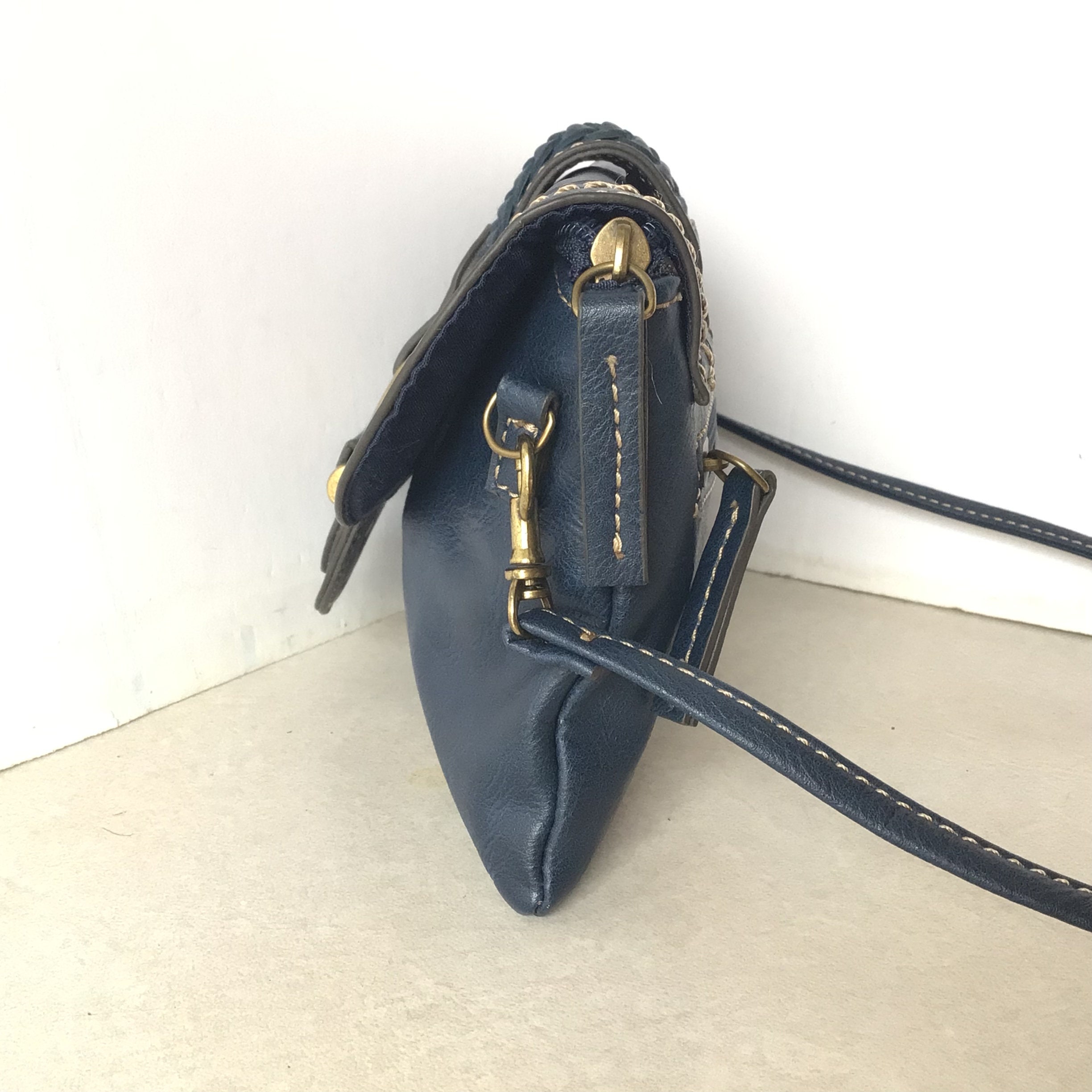 CHAPS Ralph Lauren Blue Faux Leather Shoulder Bag -  Denmark