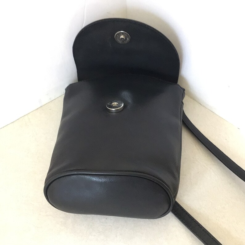 Brighton Black Leather Shoulder Bag With Brown Braided Leather Accent Strap image 6