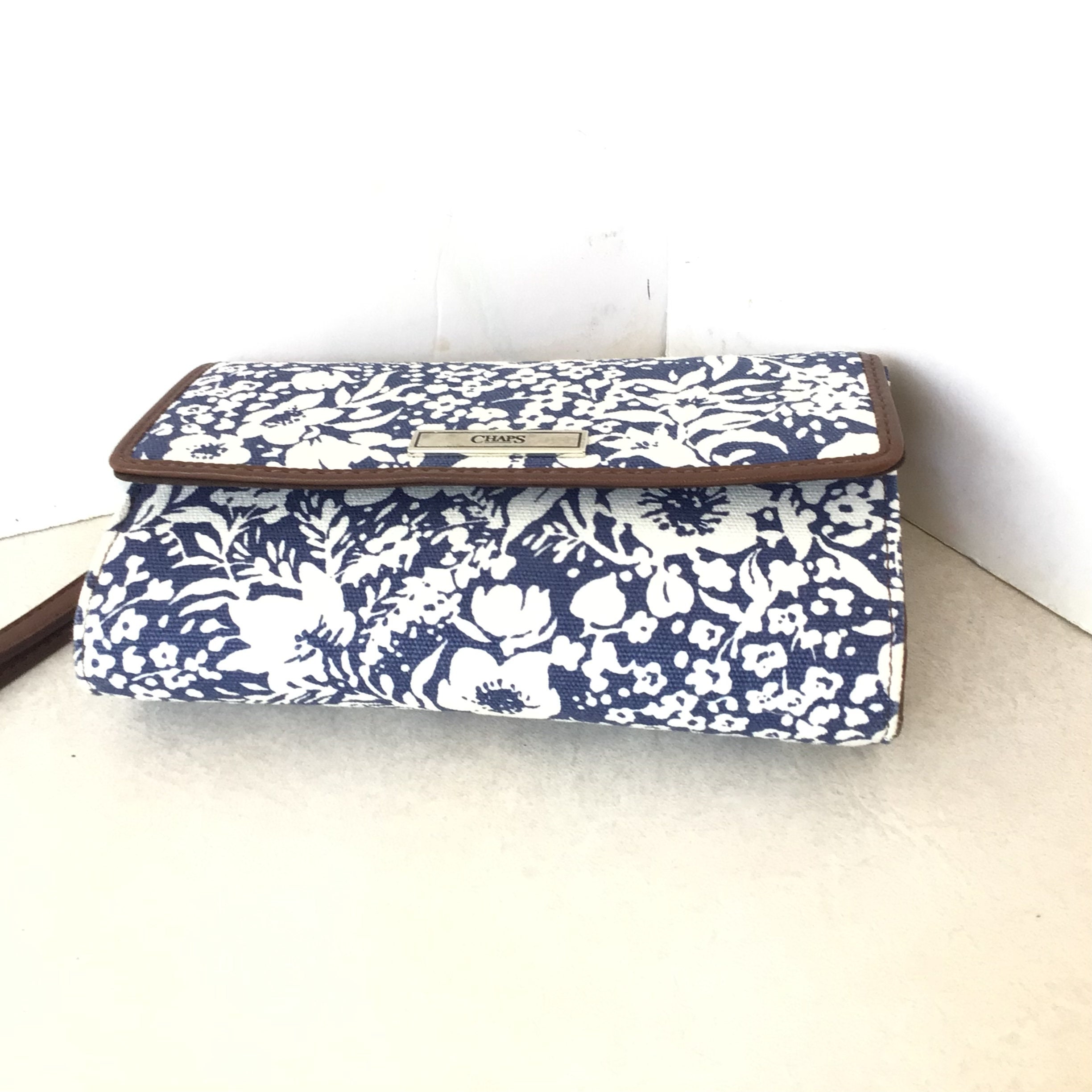 Chaps Ralph Lauren Vintage Blue and White Floral Handbag Wristlet