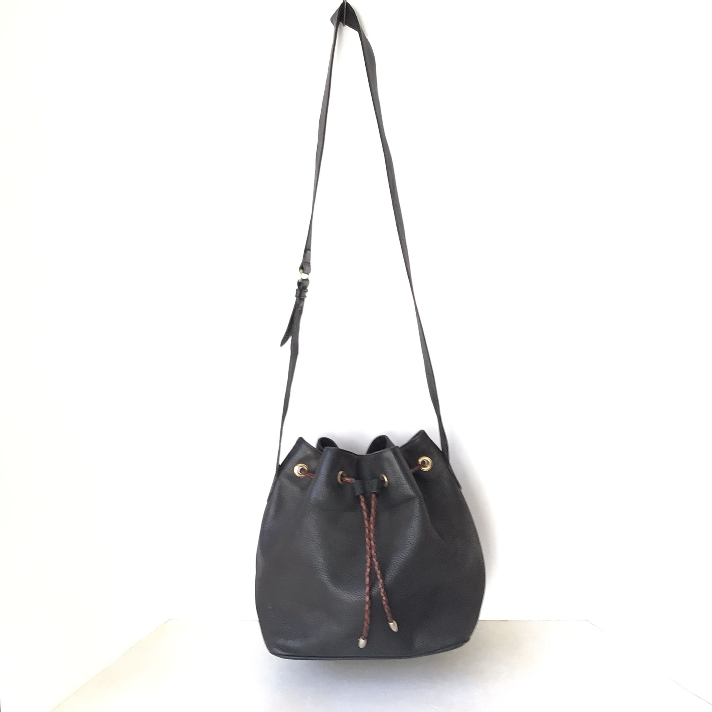 Cole Haan Black Woven Bucket Bag Cole Haan Black Pebble Leather Bucket Shoulder Bag - Etsy main image 2