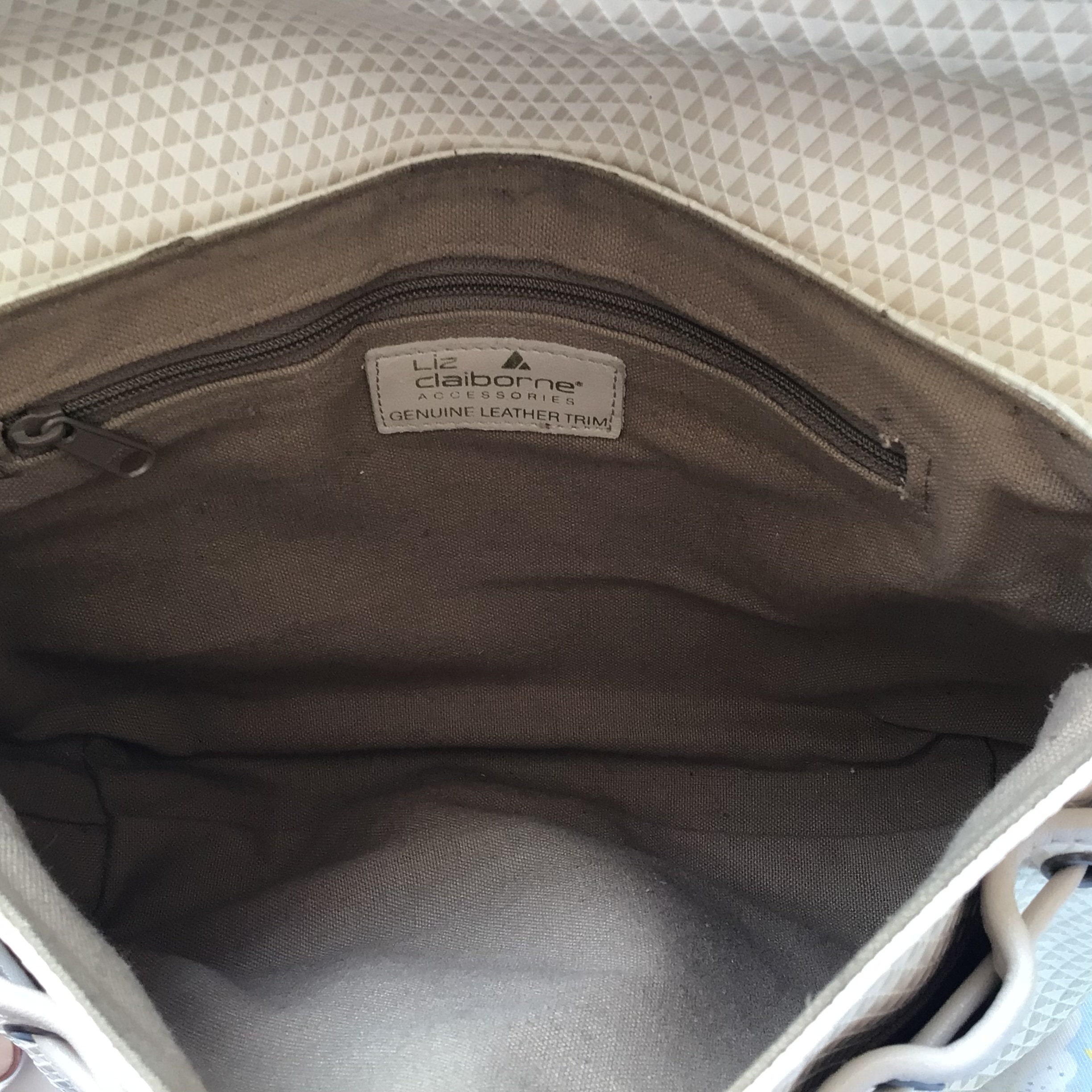Liz Claiborne, Bags, Liz Claiborne Cream Tan Woven Versatile Shoulder  Handbag