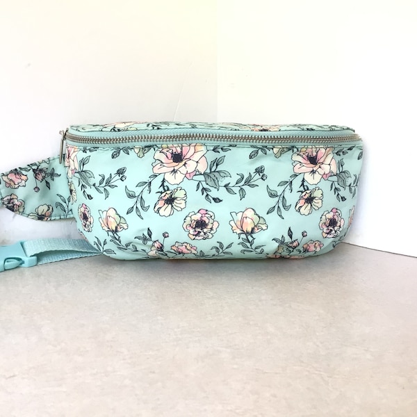 Vintage Mint Green And Pink Fanny Pack With Adjustable Canvas Belt Strap