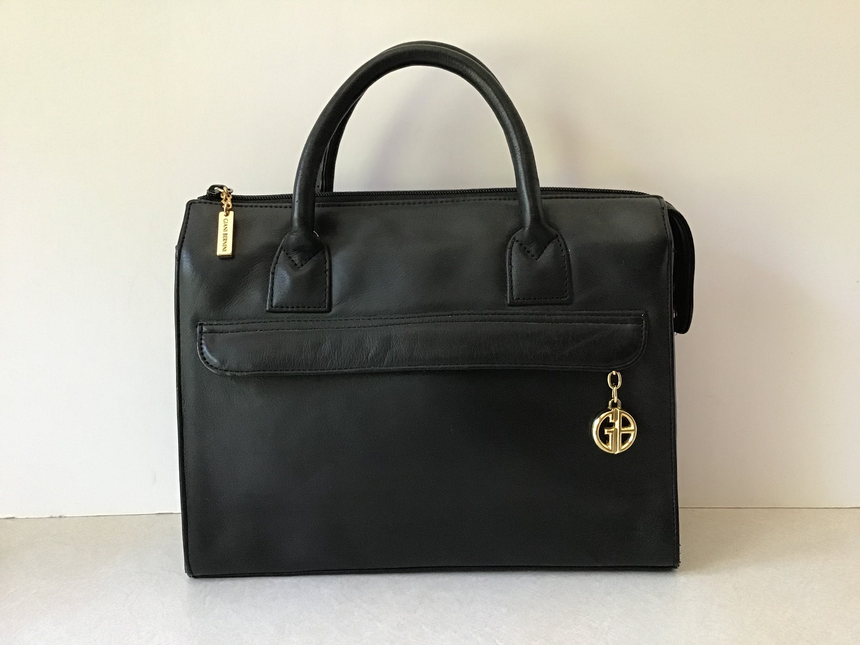 true vintage ✨ Giani Bernini ✨ purse 👜 -absolutely... - Depop