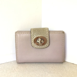小物 Coach 65th Turnlock Bifold wallet m742 il_300x300.3986203366_2fm3.jpg