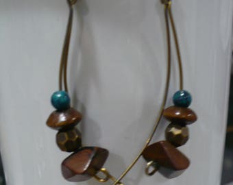 Stone and glass dangle earrings