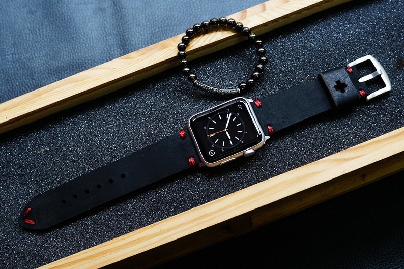 apple watch 4 44mm band size