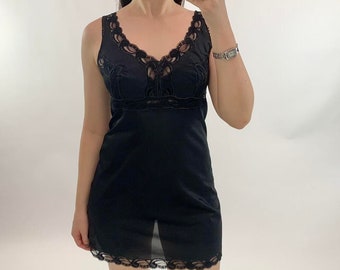 A size UK 8, 00s black lace slip dress