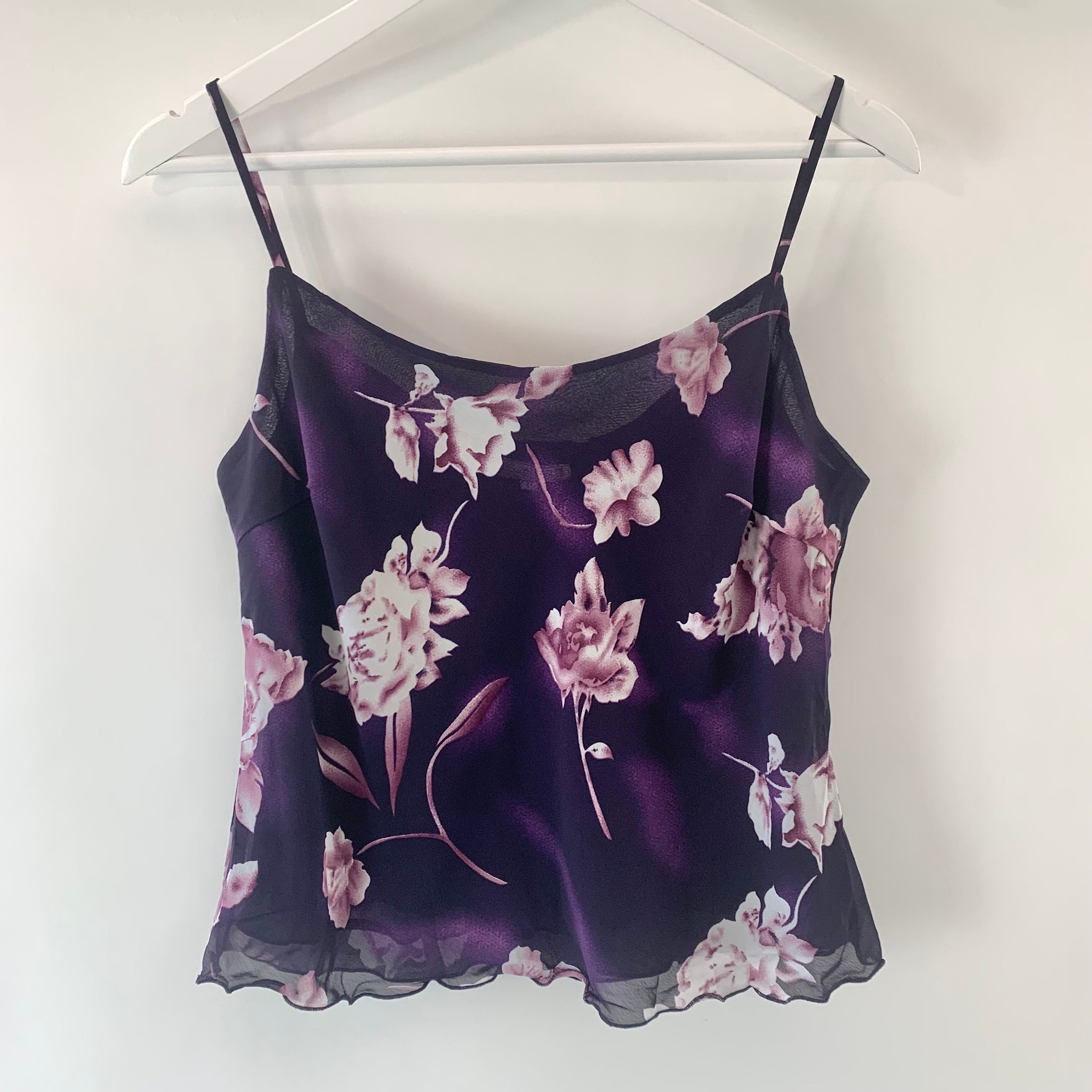 A Size M, 00's Purple Floral Cami Top 