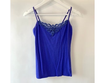 A size UK 10, 00's cami top