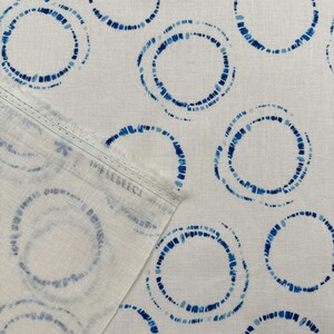 Hikari Circles Linen Cotton Fabric by Art Gallery front and back.