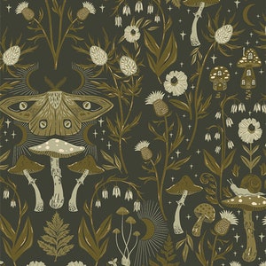 Baumwollflanell von Art Gallery Fabrics | Verborgenes Land Lunar | Zertifiziert ungiftig | Pilze, Motten, Schnecken