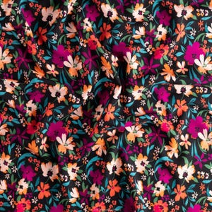 Tecido Challis de viscose Novi Asters ecológico para costura e vestuário sustentáveis