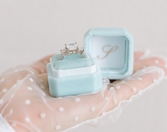 Wedding ring box, Engagement ring box