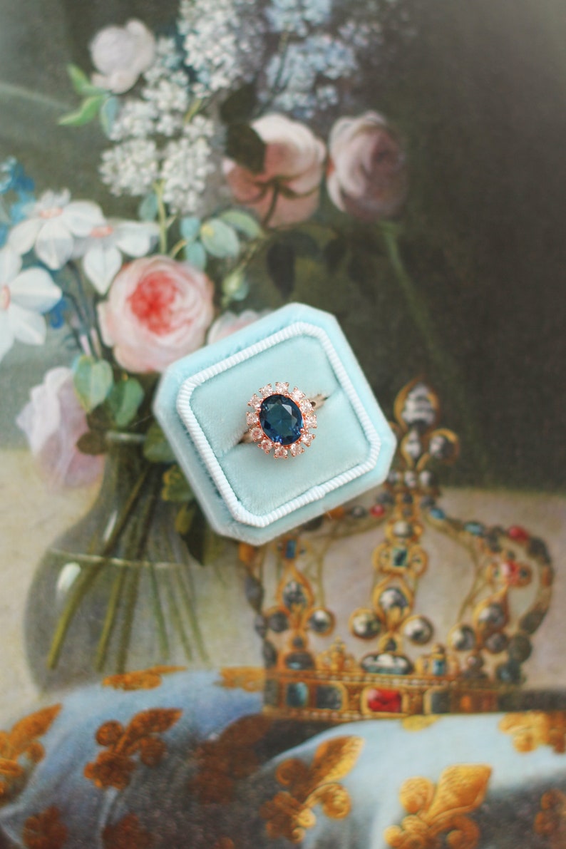 Blue velvet ring box for wedding band , Heirloom ring storage, Wedding ring holder image 2
