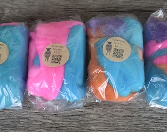 Hand Dyed Bright Wool - Spin - Felt - Soft - 21.5 micron Rambouillet Wool