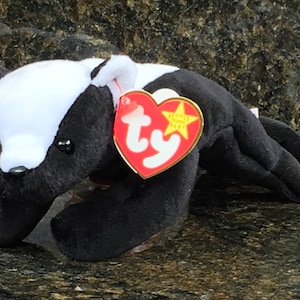 TY Beanie Baby, Stinky