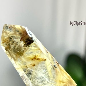 Joyfully Expressive Gold Rutile Quartz Crystal Point | Delicate Cosmic Energy Heart of Empath Facilitates Connection to Your Higher Calling
