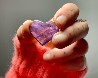 Tiny Loving Pocket Size Amethyst Crystal Heart | Visionary Amethyst Crystal Guidance And Healing | Clarity And Love Energy | Healing Reiki