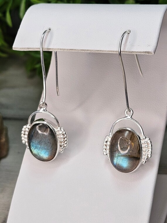 Labradorite and 925 silver dangle earrings - image 3