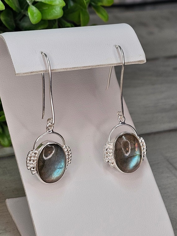 Labradorite and 925 silver dangle earrings - image 5