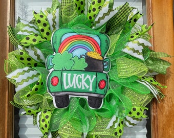 St Patrick’s Day Lucky Truck Rainbow Wreath St Patrick