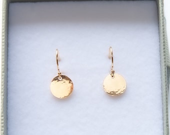 Gold Mini Disc Earrings, Hammered Earrings, Gold drop earrings, Minimalist Round Earrings