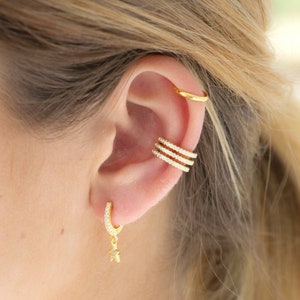 Gold Ear Cuff, Non-pierced Earring, Crawler, Ear Ring, Crystal Ear Cuff