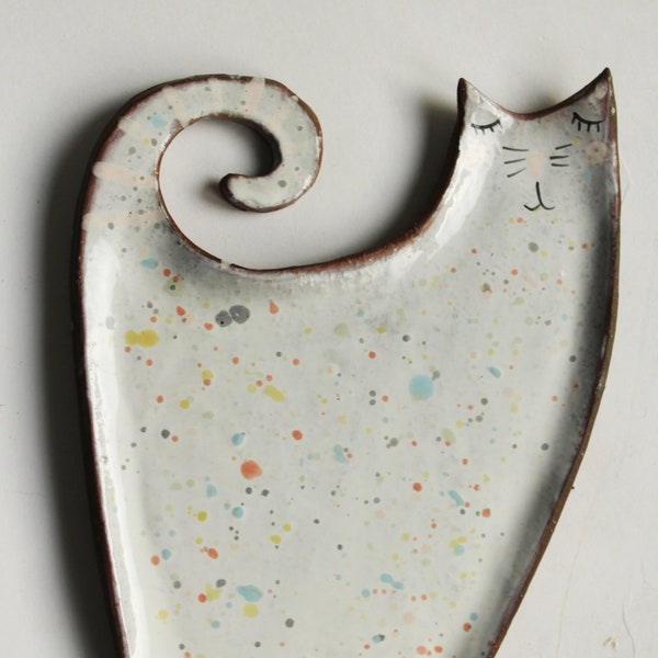 Slaperig kat-cute handgemaakte keramische plaat, ring schotel, Zeepschaal, lepel rest MADE TO ORDER