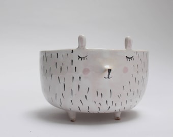 Handmade Ceramic Bear Bowl – Illustrated Animal Planter, Snack Dish