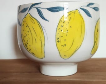 Handmade Lemon Ceramic Bowl – Wheel Thrown & Hand-Painted