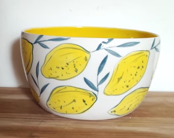 Handmade Lemon Ceramic Bowl – Wheel Thrown & Hand-Painted