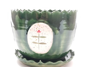 Handmade Ceramic Planter with Saucer – Gold Detail Floral Pot