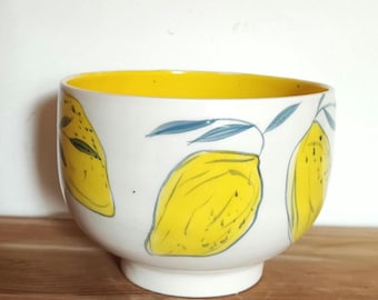 Handmade Lemon Ceramic Bowl – Wheel Thrown & Hand-Painted